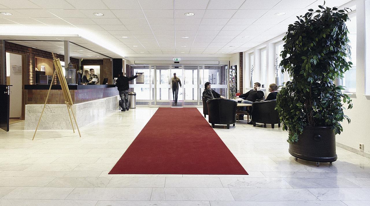 Stf Vandrarhem Oscar 奥斯卡港 外观 照片
